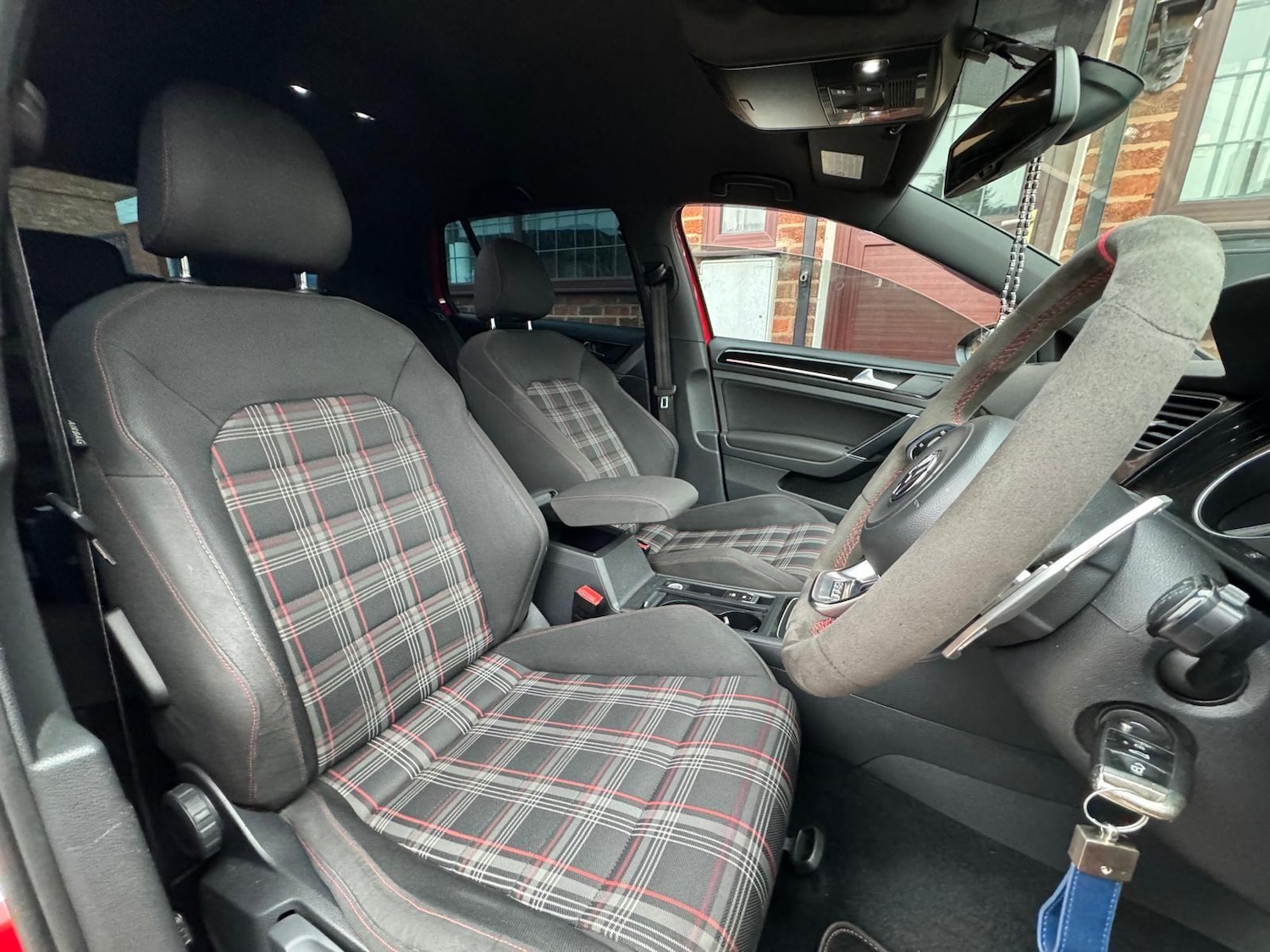 Used Volkswagen Golf 2013 for sale - 76786782: Photo 9