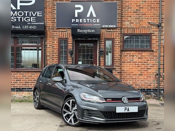 Used Volkswagen Golf 2018 for sale - 76786581: Photo