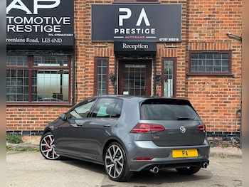 Used Volkswagen Golf 2018 for sale - 76786581: Photo