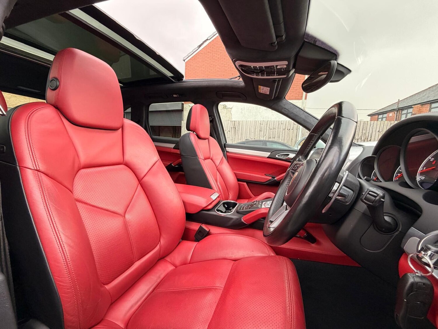 Used Porsche Cayenne 2015 for sale - 77575026: Photo 10