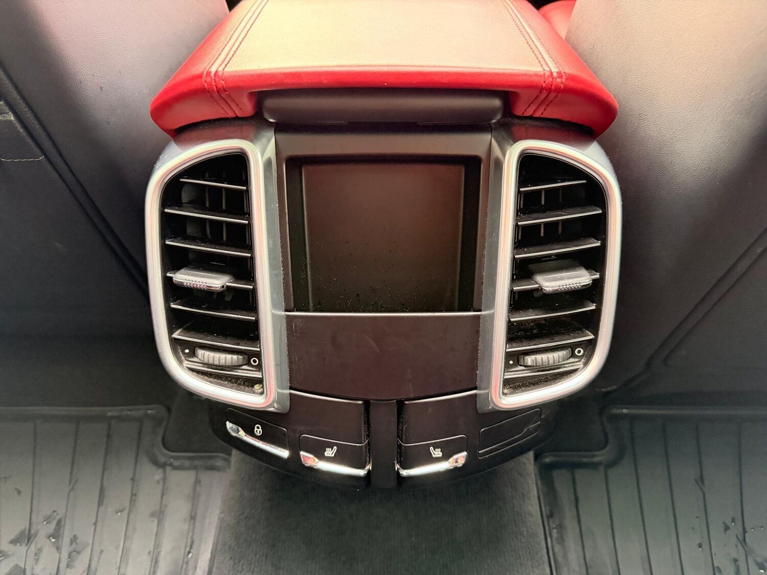 Used Porsche Cayenne 2015 for sale - 77575026: Photo 21