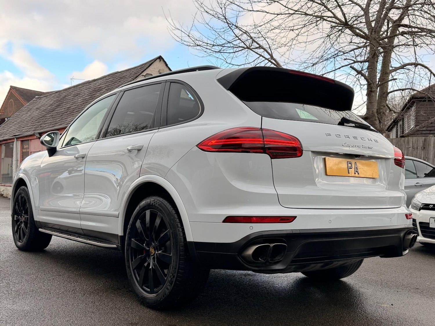 Used Porsche Cayenne 2015 for sale - 77575026: Photo 4