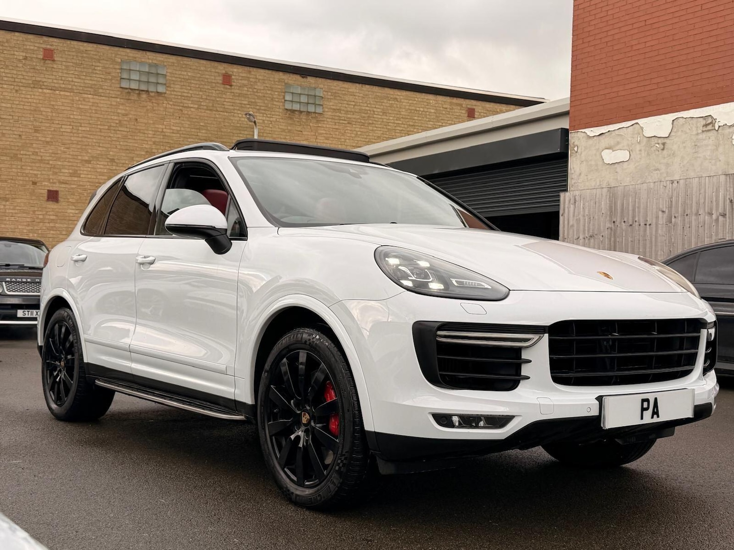 Used Porsche Cayenne 2015 for sale - 77575026: Photo 5