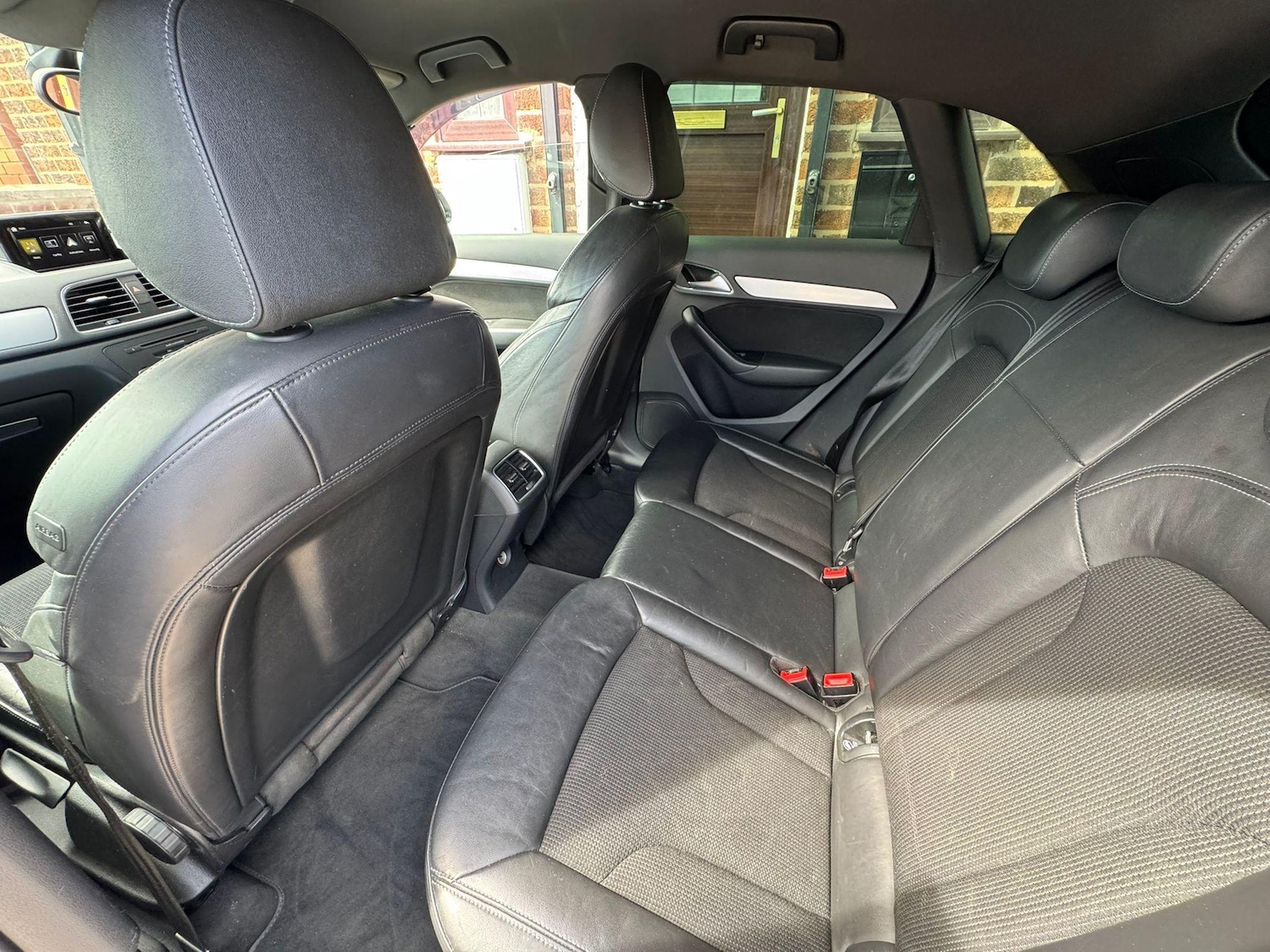 Used Audi Q3 2014 for sale - 76786552: Photo 11