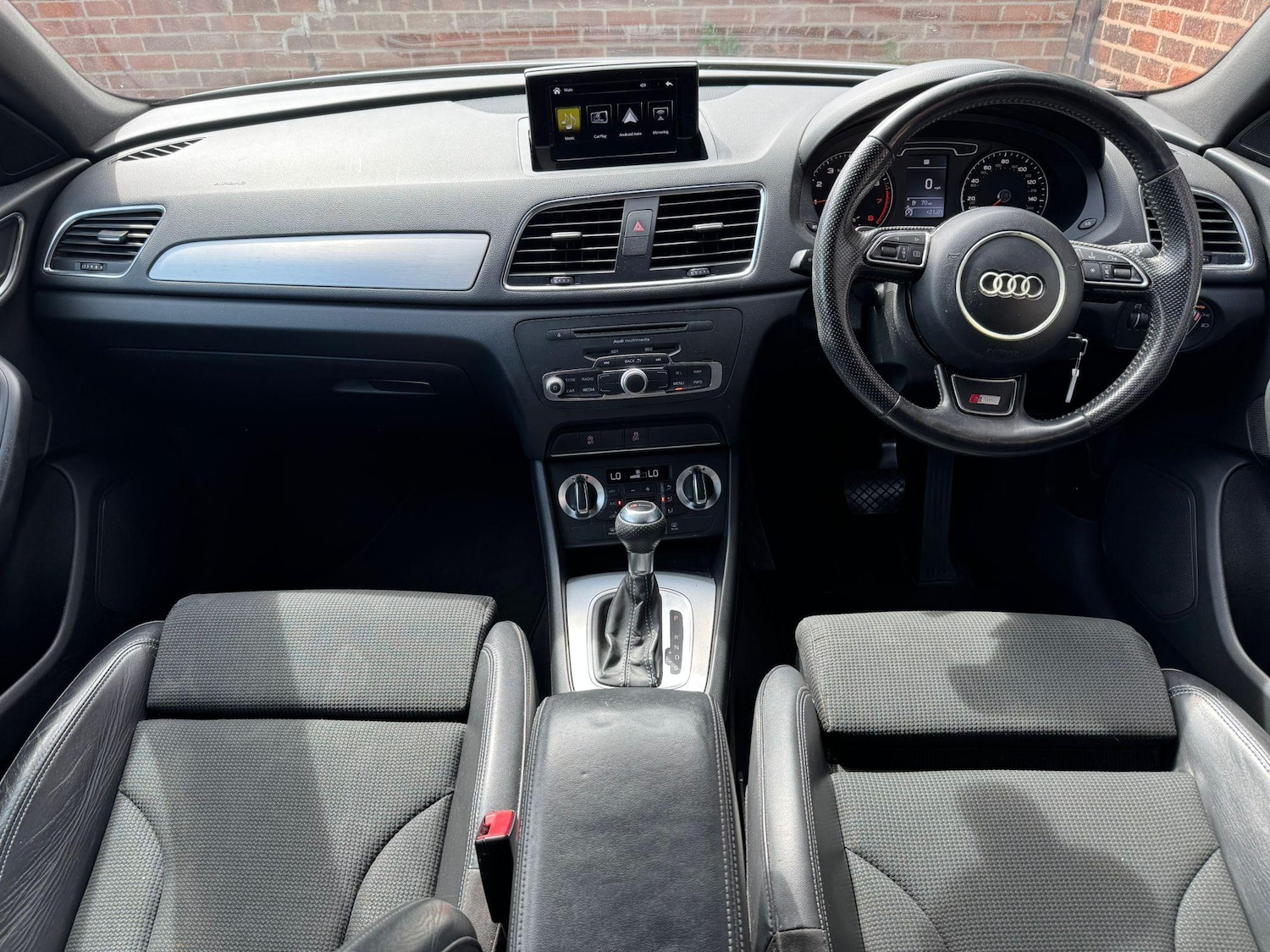 Used Audi Q3 2014 for sale - 76786552: Photo 12