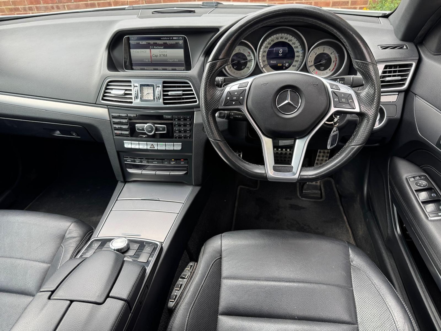 Used Mercedes-Benz E Class 2015 for sale - 76786371: Photo 20