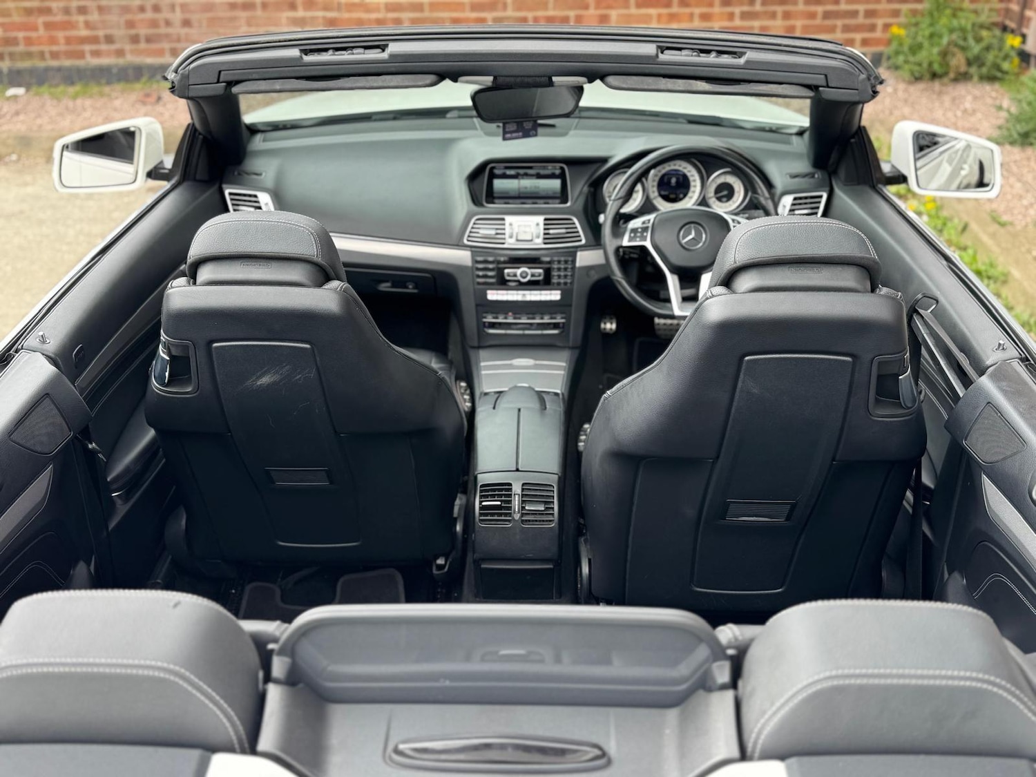 Used Mercedes-Benz E Class 2015 for sale - 76786371: Photo 21