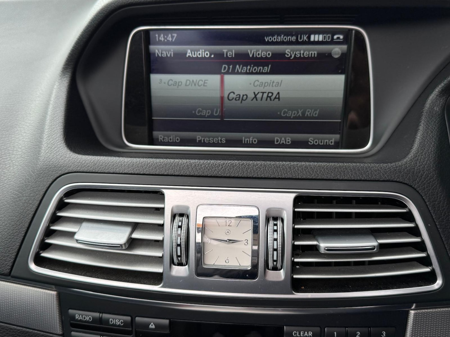 Used Mercedes-Benz E Class 2015 for sale - 76786371: Photo 27