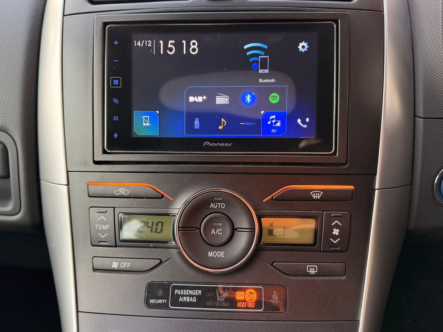 Used Toyota Auris 2010 for sale - 76942464: Photo 16