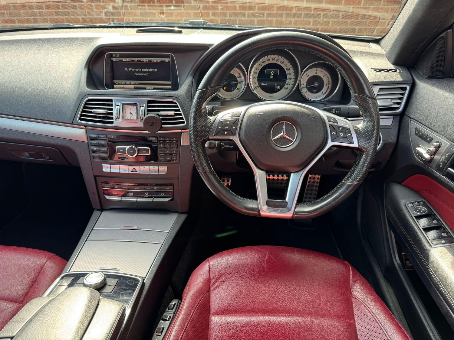 Used Mercedes-Benz E Class 2015 for sale - 76786537: Photo 14