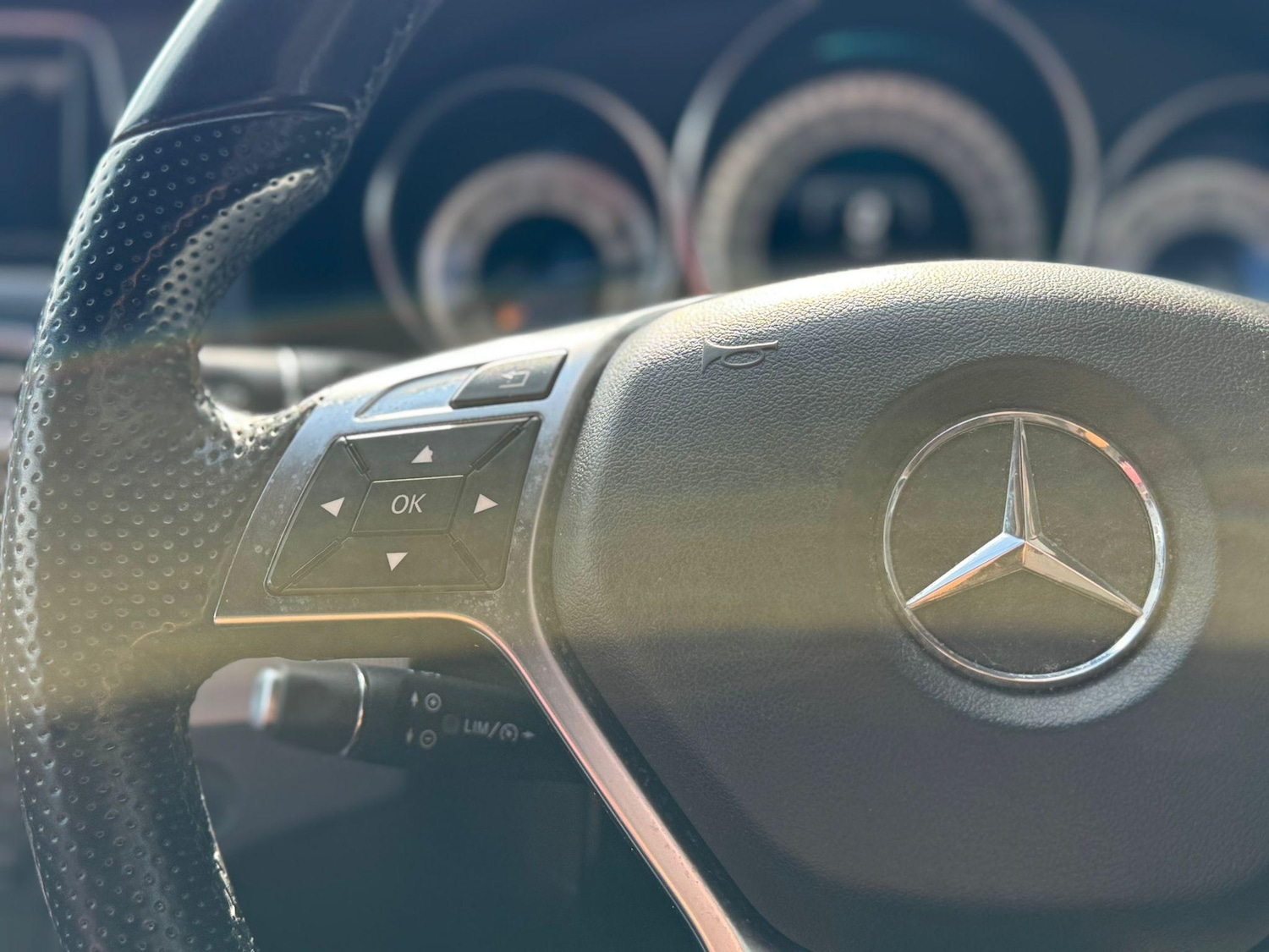 Used Mercedes-Benz E Class 2015 for sale - 76786537: Photo 19