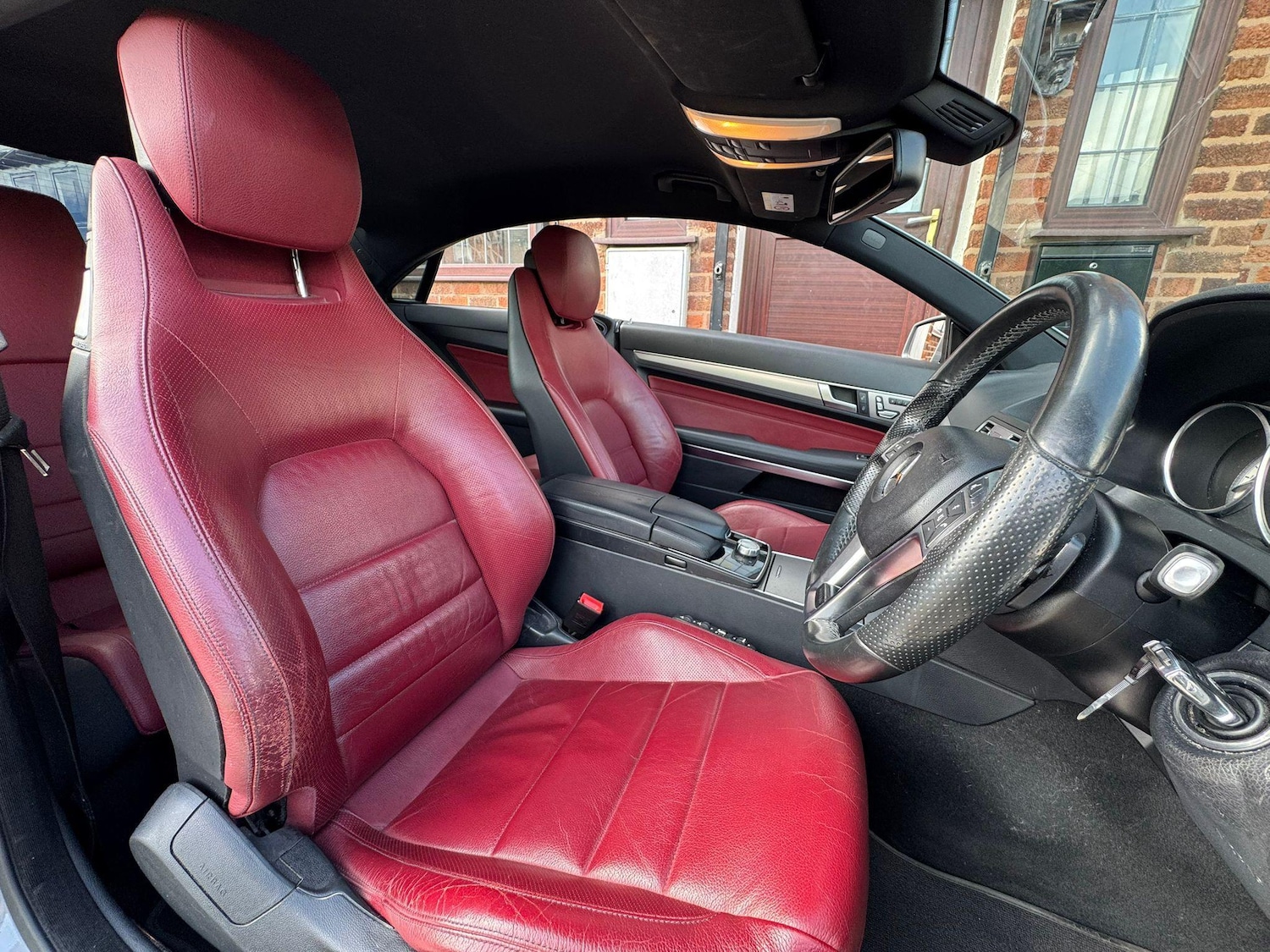 Used Mercedes-Benz E Class 2015 for sale - 76786537: Photo 9