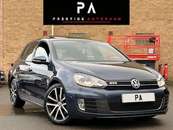 Used Volkswagen Golf 2011 for sale - 77410984: Photo