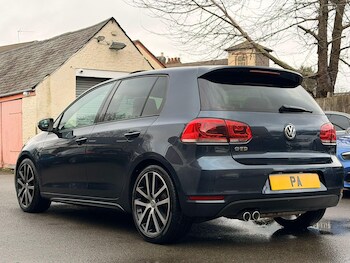 Used Volkswagen Golf 2011 for sale - 77410984: Photo