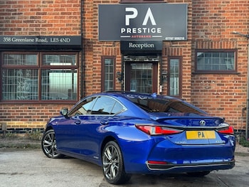 Used Lexus ES 2019 for sale - 76786489: Photo