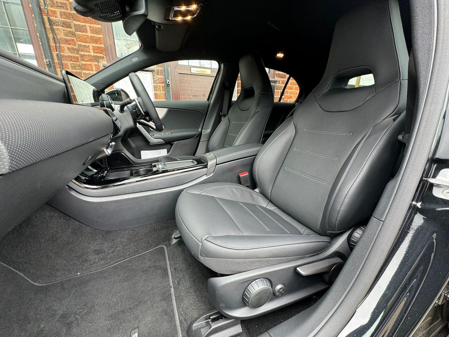 Used Mercedes-Benz A-Class 2024 for sale - 76786376: Photo 10