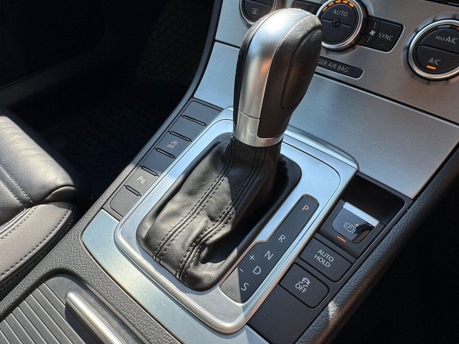 Used Volkswagen CC 2015 for sale - 76786936: Photo 15