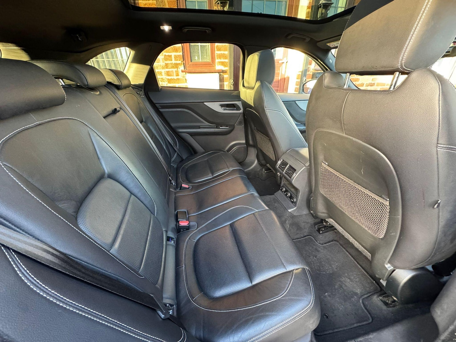 Used Jaguar F-Pace 2017 for sale - 76786506: Photo 10