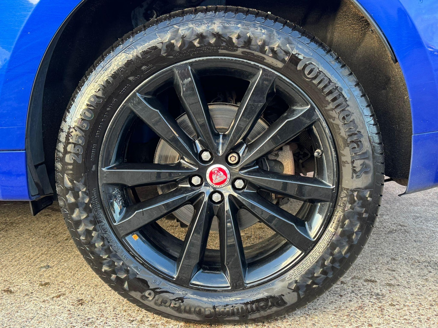 Used Jaguar F-Pace 2017 for sale - 76786506: Photo 8