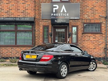 Used Mercedes-Benz C Class 2013 for sale - 76786686: Photo