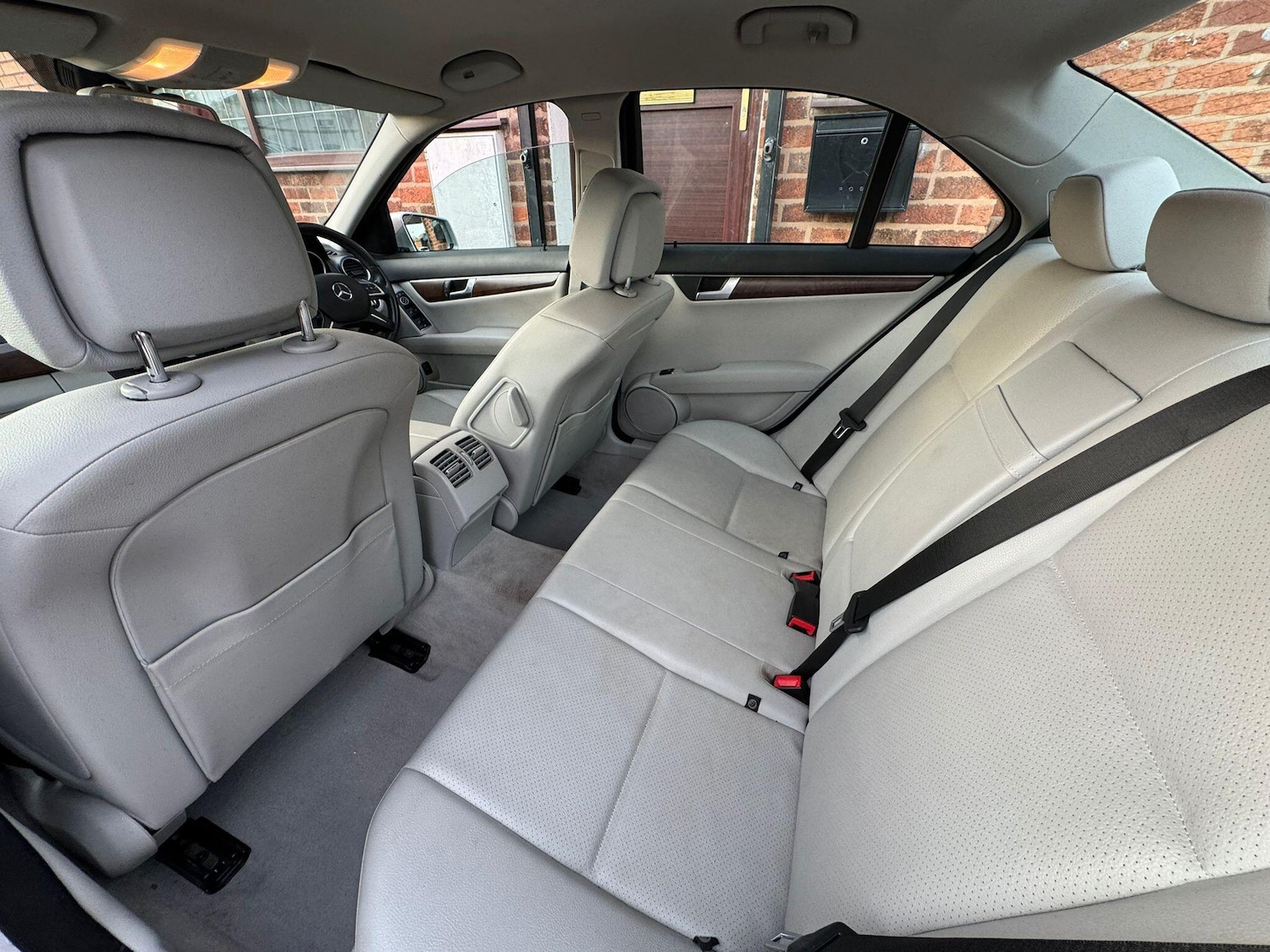 Used Mercedes-Benz C Class 2012 for sale - 76786694: Photo 10