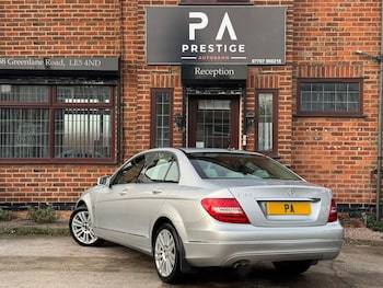 Used Mercedes-Benz C Class 2012 for sale - 76786694: Photo