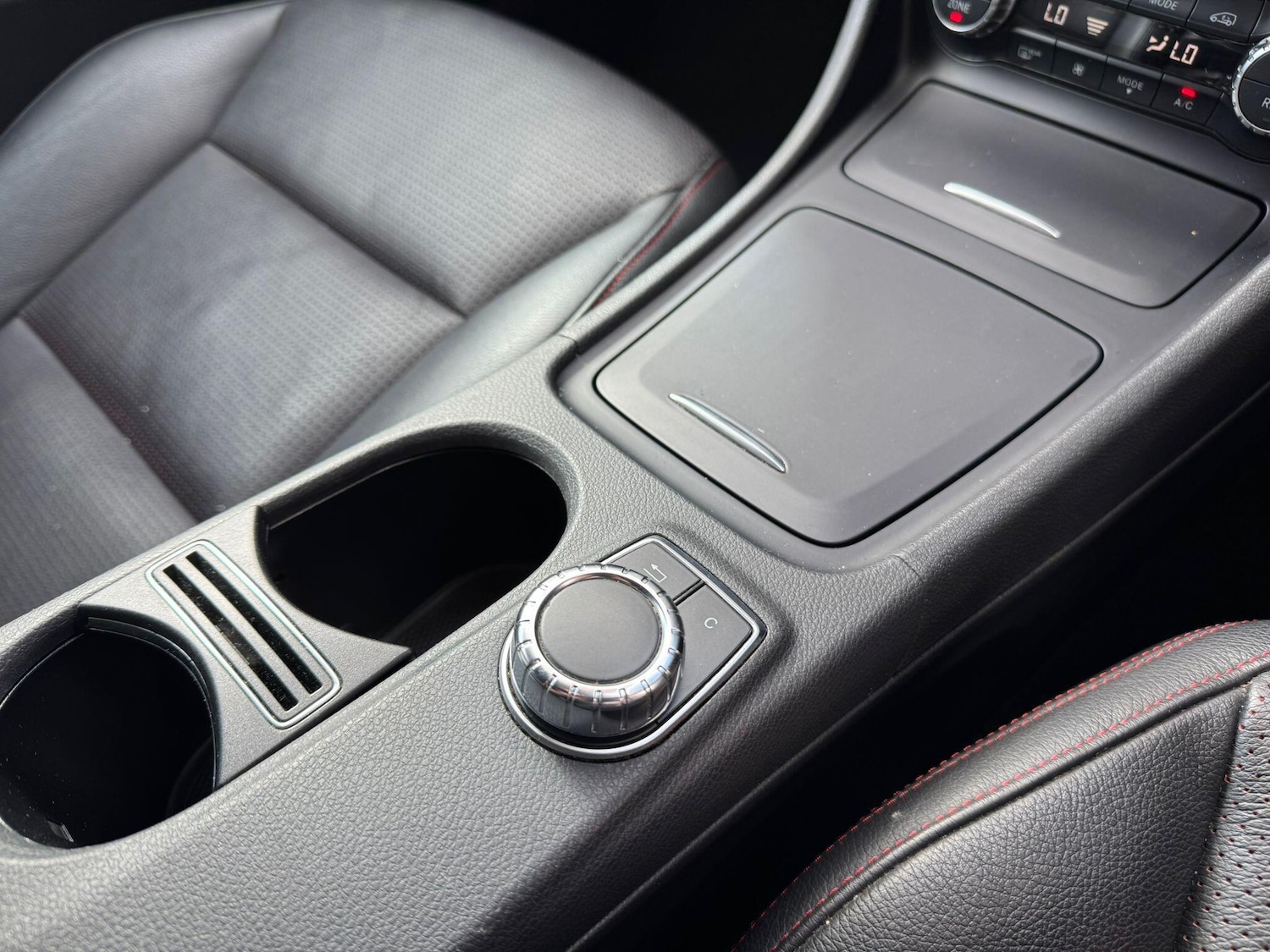 Used Mercedes-Benz A-Class 2013 for sale - 76786446: Photo 18