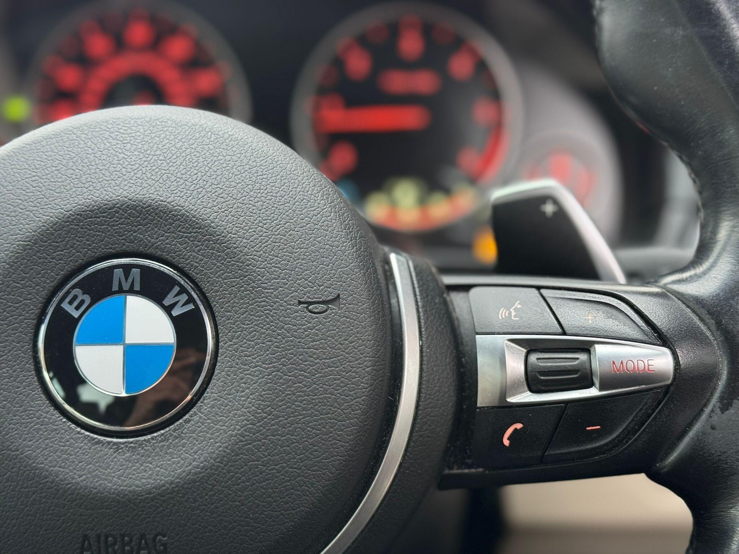 Used BMW 5 Series 2014 for sale - 76803536: Photo 16