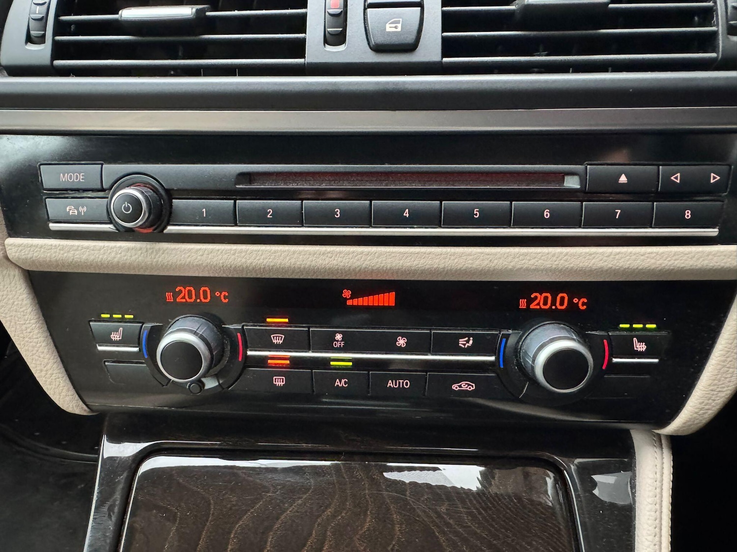 Used BMW 5 Series 2014 for sale - 76803536: Photo 19