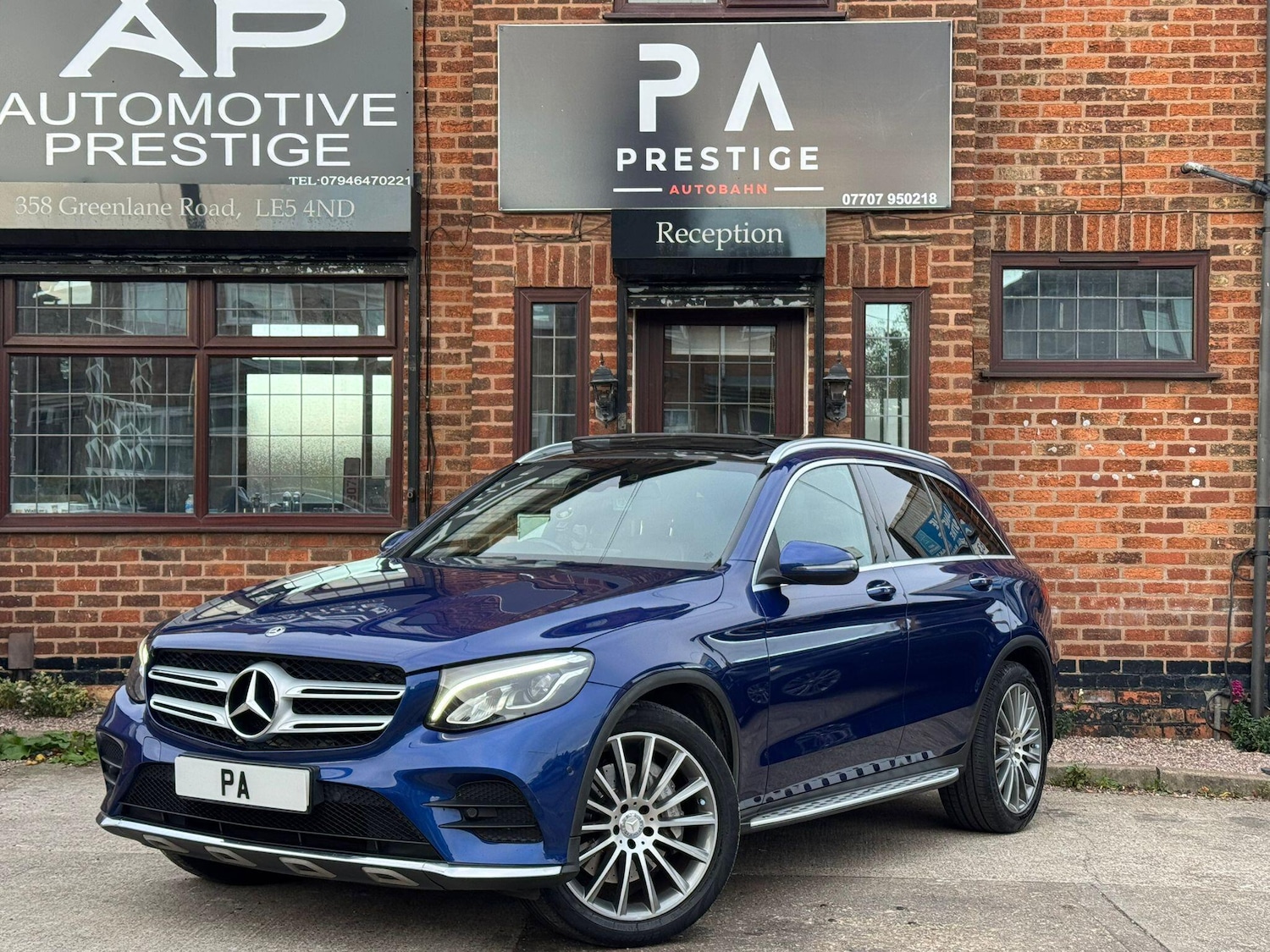 Used Mercedes-Benz GLC 2018 for sale - 76786923: Photo 3