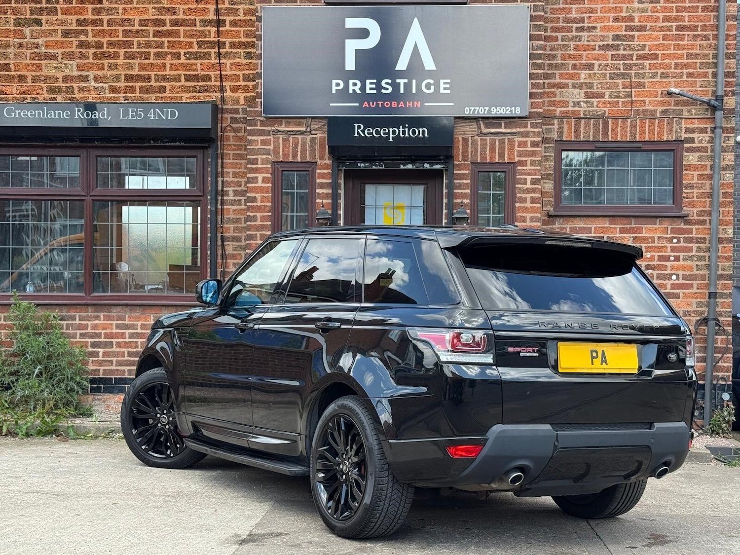 Used Land Rover Range Rover Sport 2013 for sale - 76786564: Photo 2