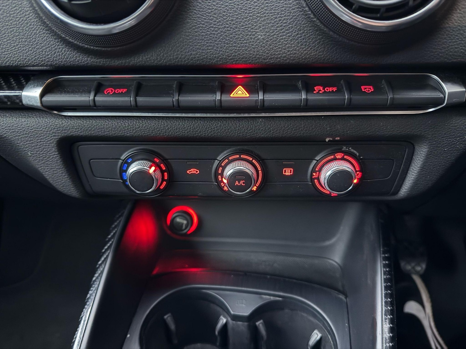 Used Audi A3 2012 for sale - 76786558: Photo 8