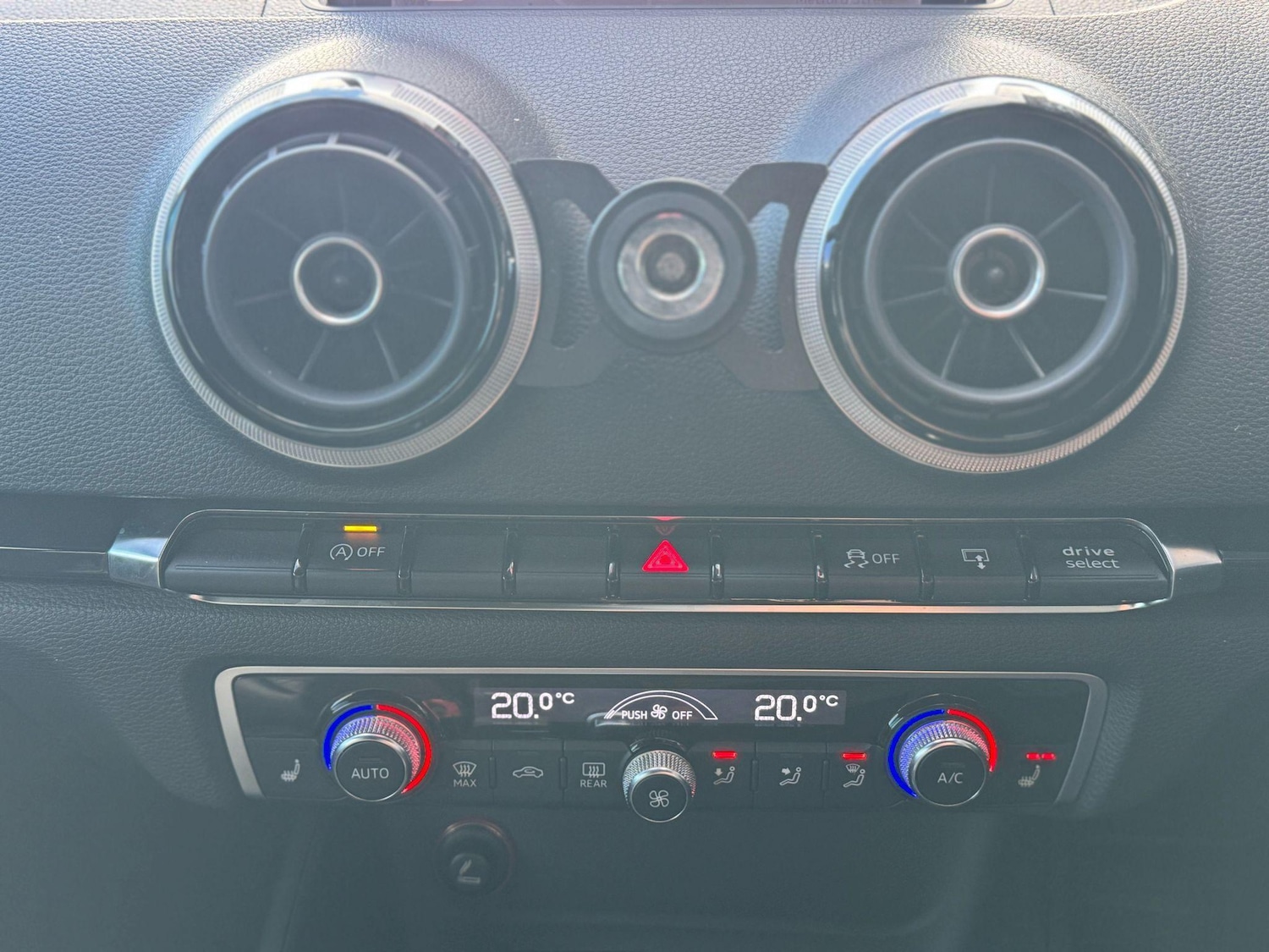 Used Audi A3 2014 for sale - 76786542: Photo 17