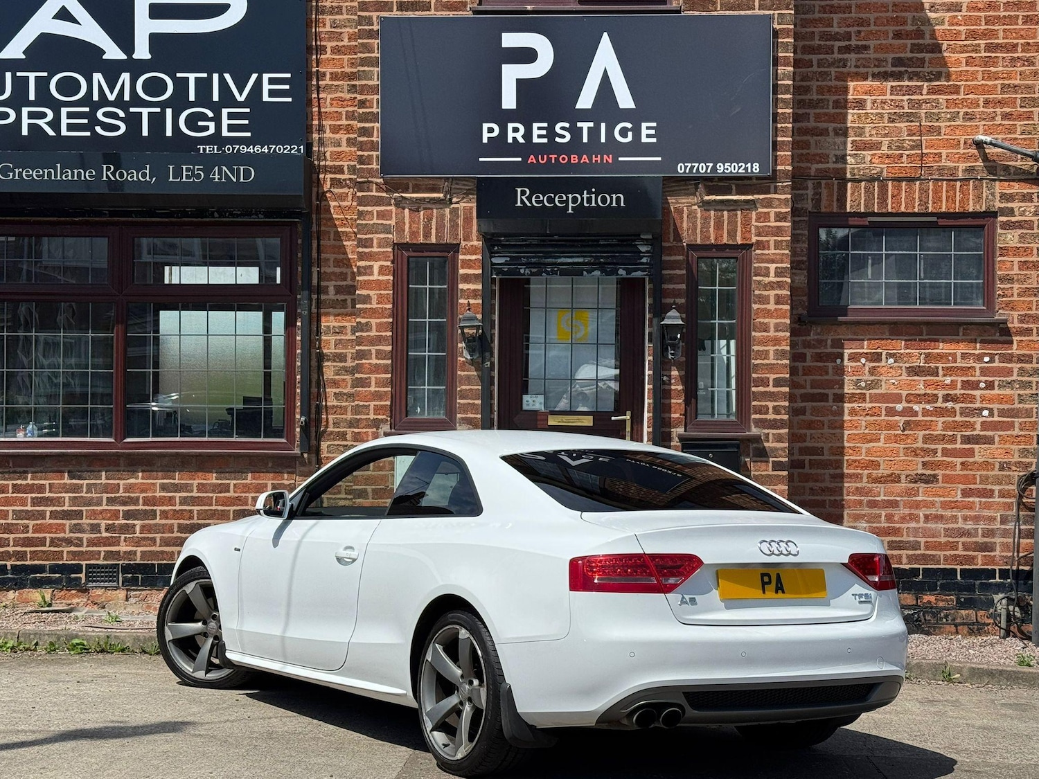 Used Audi A5 2011 for sale - 76786539: Photo 2