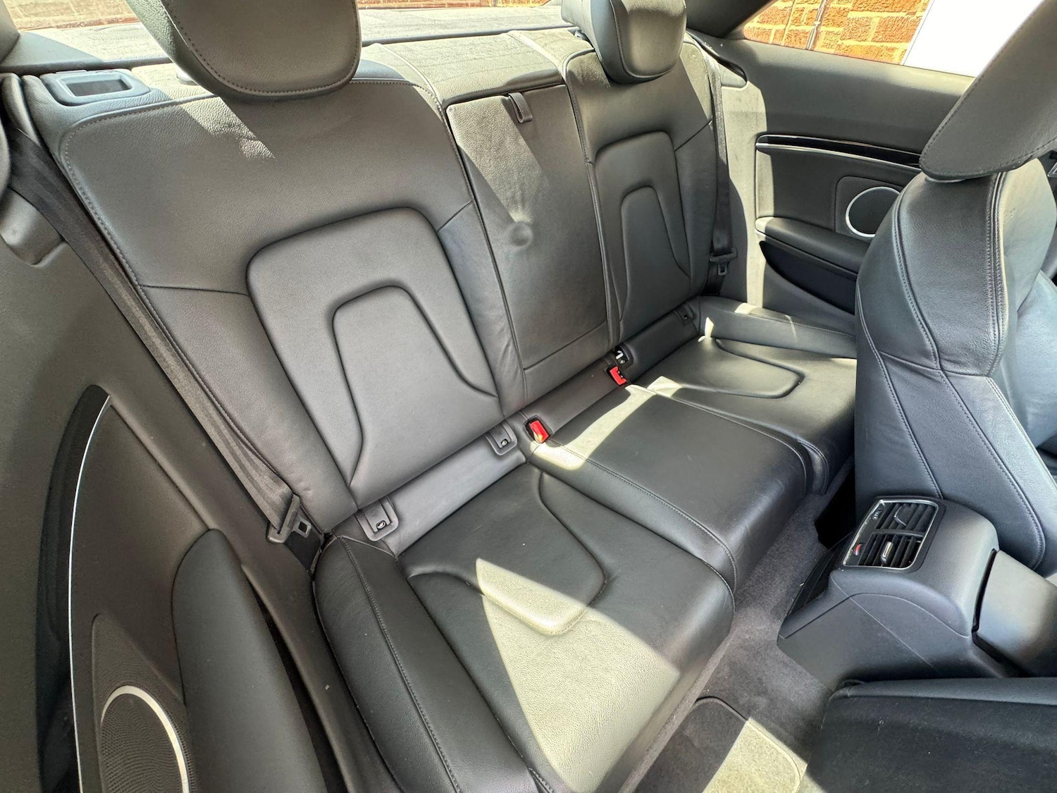 Used Audi A5 2011 for sale - 76786539: Photo 8