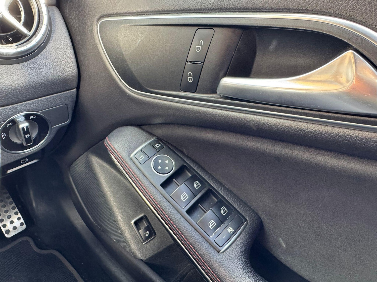 Used Mercedes-Benz CLA 2017 for sale - 76786919: Photo 19