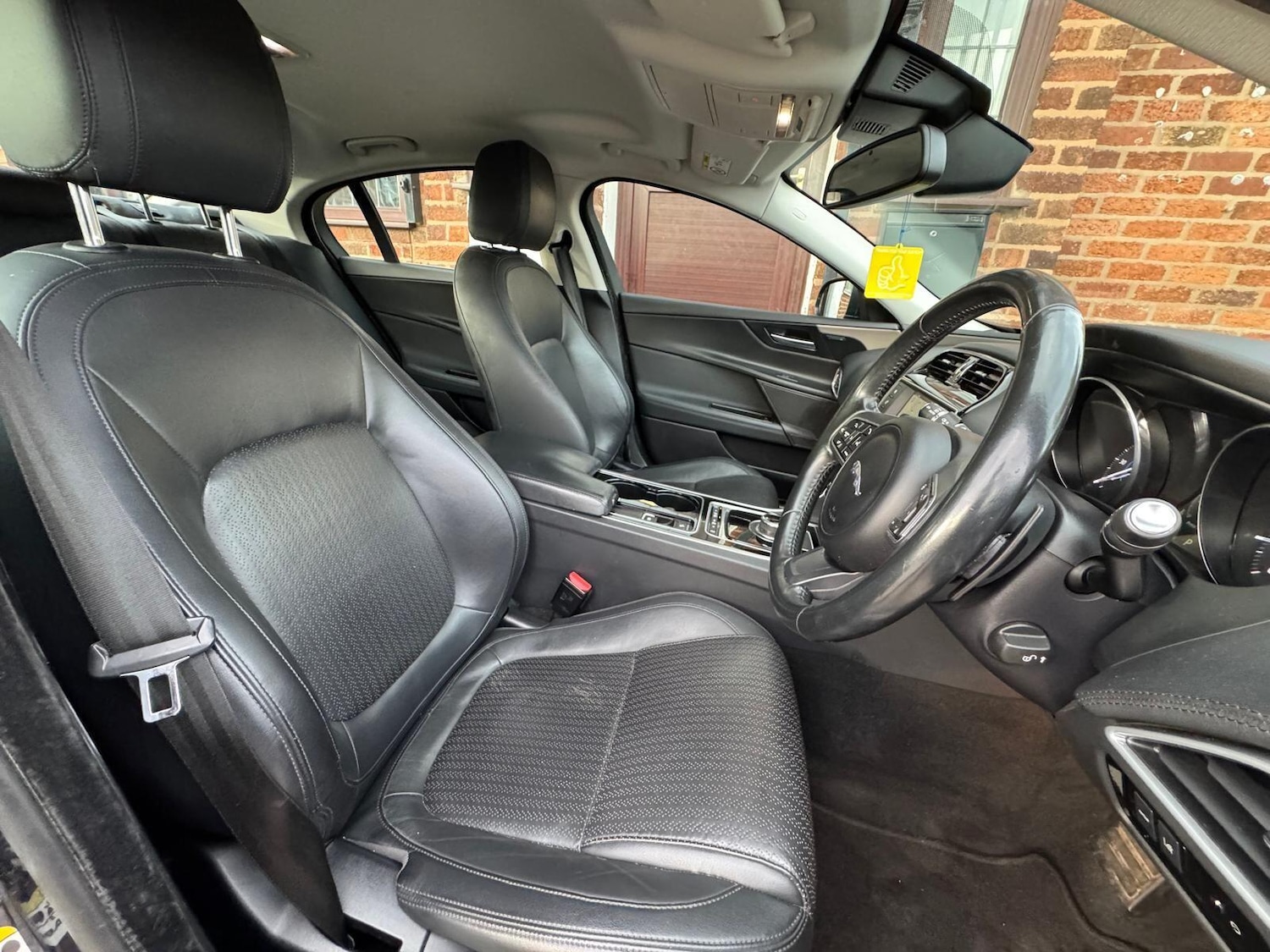 Used Jaguar XE 2016 for sale - 76786443: Photo 10