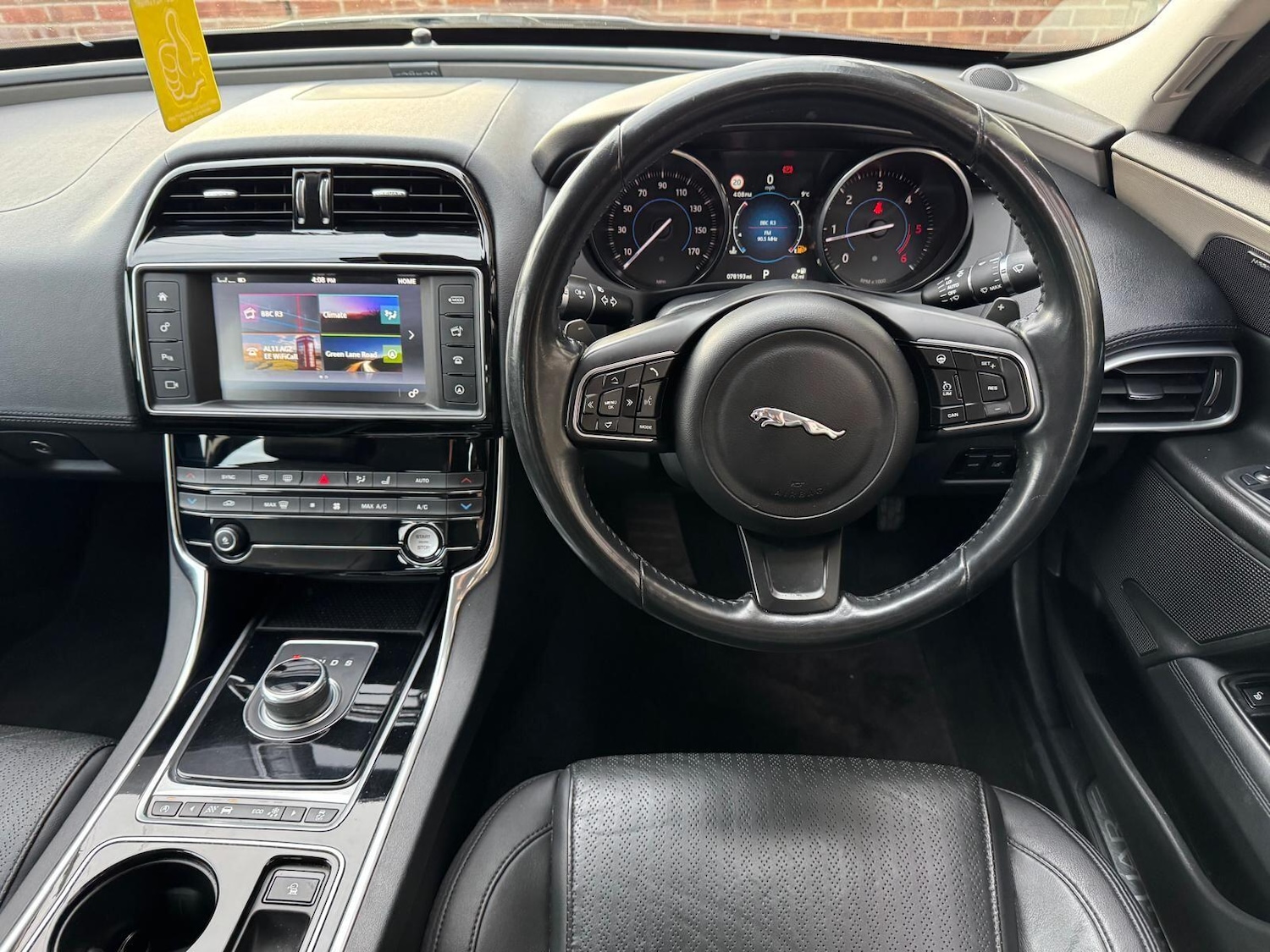 Used Jaguar XE 2016 for sale - 76786443: Photo 15