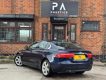 Used Jaguar XE 2016 for sale - 76786443: Photo