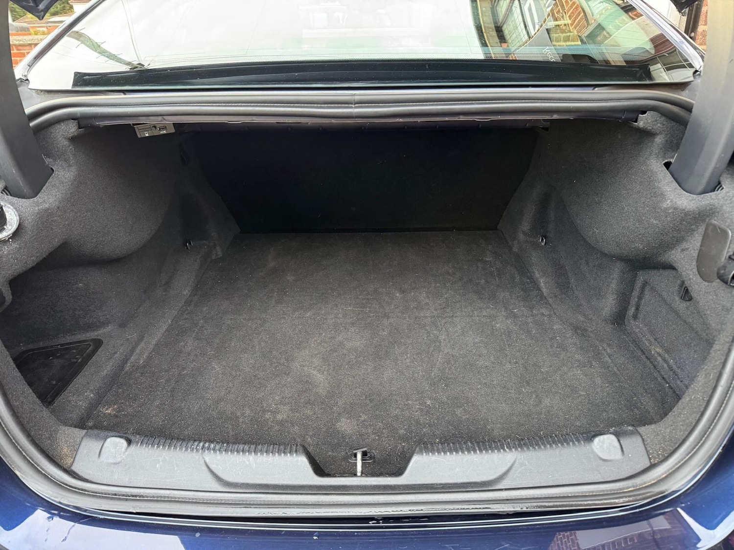 Used Jaguar XE 2016 for sale - 76786443: Photo 9