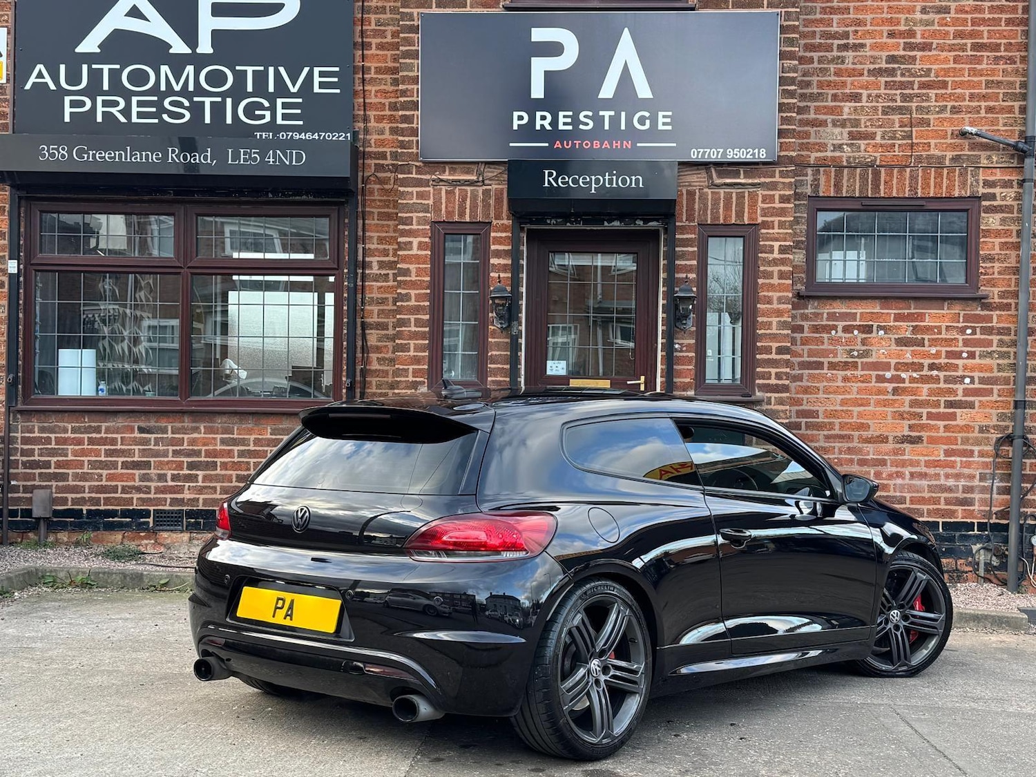 Used Volkswagen Scirocco 2010 for sale - 76786502: Photo 4