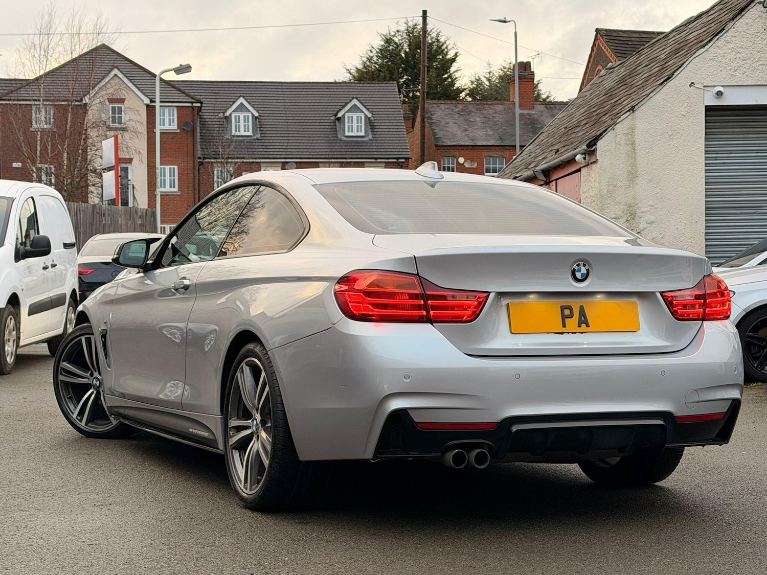 Used BMW 4 Series 2013 for sale - 77306219: Photo 2