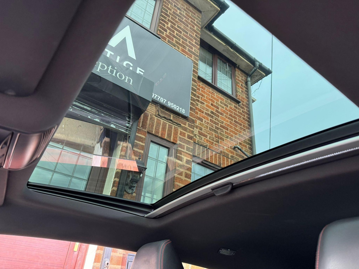 Used Volkswagen Scirocco 2013 for sale - 76786391: Photo 16