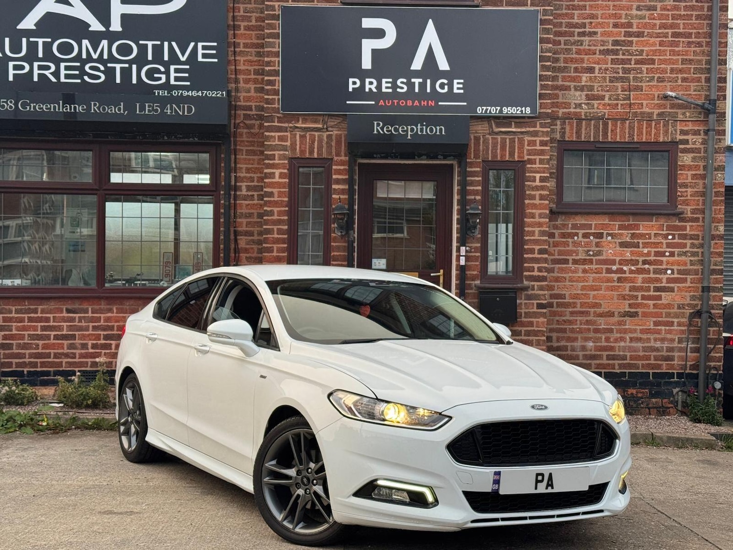 Used Ford Mondeo 2017 for sale - 76786941: Photo 1