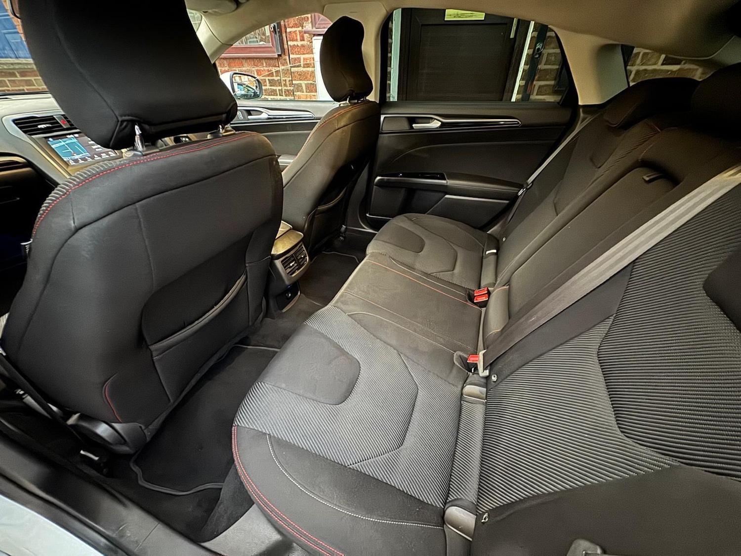 Used Ford Mondeo 2017 for sale - 76786941: Photo 10