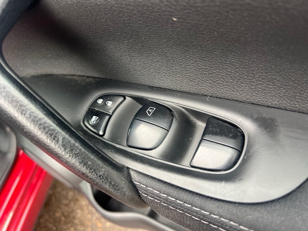 Used Nissan Qashqai 2015 for sale - 76744553: Photo 22