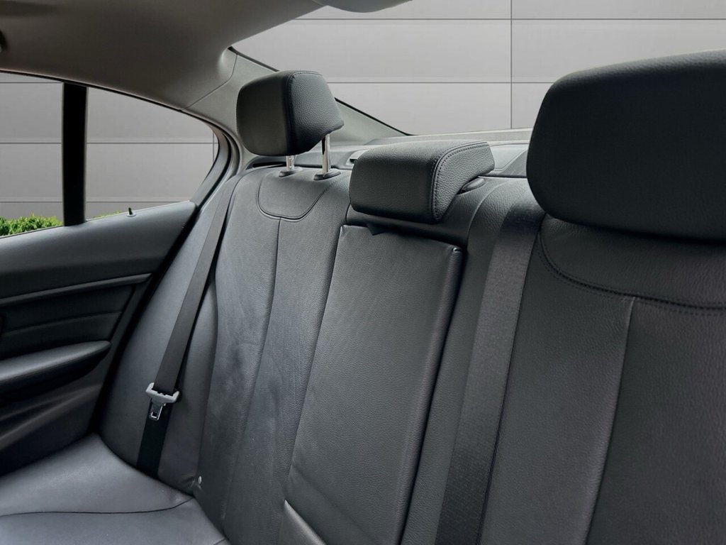 Used BMW 3 Series 2015 for sale - 76744544: Photo 16