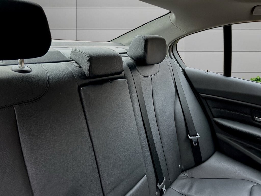 Used BMW 3 Series 2015 for sale - 76744544: Photo 18