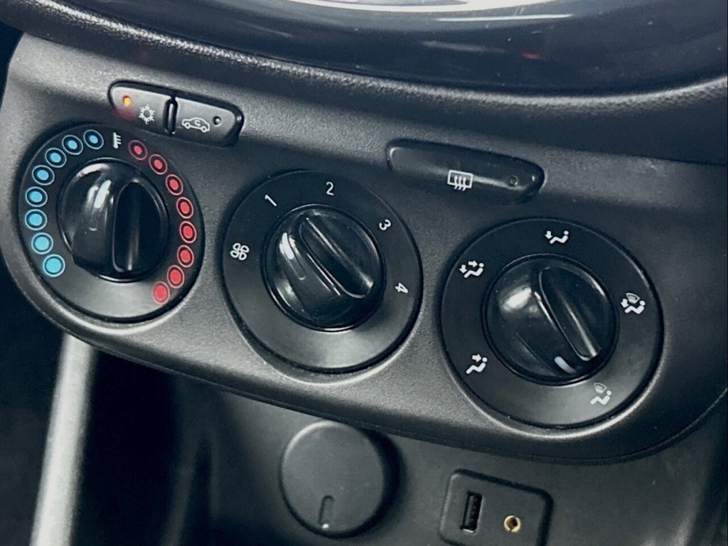 Used Vauxhall Corsa 2015 for sale - 76744499: Photo 27