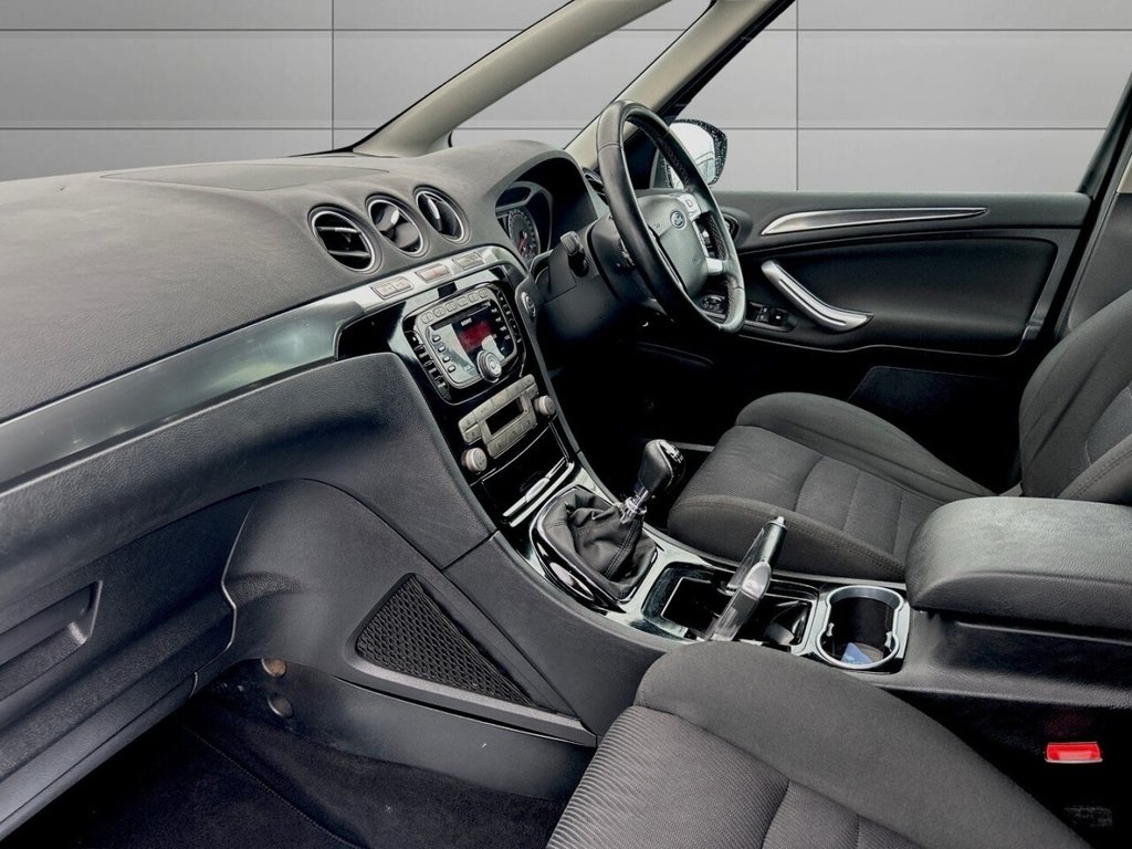 Used Ford S-Max 2010 for sale - 76744457: Photo 15